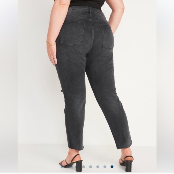 Old Navy Distressed Faded Black Low Rise Boyfriend Jeams Plus 18 New - Picture 2 of 12